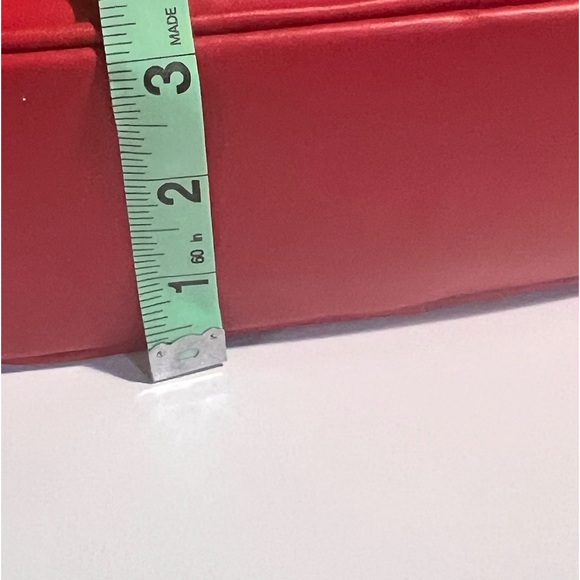 Joy and Iman Red Crossbody Purse NEW Without Tags - Picture 5 of 14